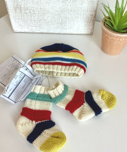 POTTERY BARN KIDS Bright Multi Stripe Knit Beanie Hat Booties 3pc Set 0-3 mo NW POTTERY BARN KIDS Bright Multi Stripe Knit Beanie Hat Booties 3pc Set 0-3 mo NW