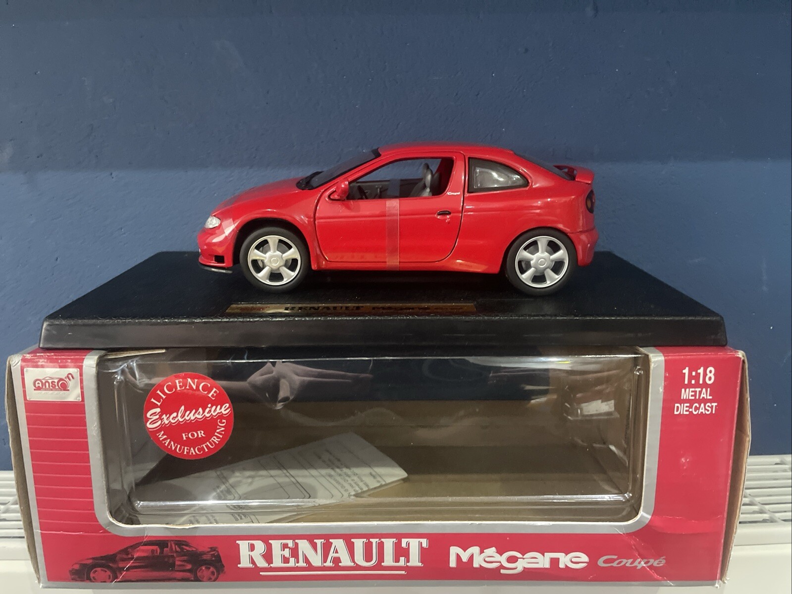 Anson Renault Megane Coupe Red 1996 30376 Model Diecast Car Boxed 1:18