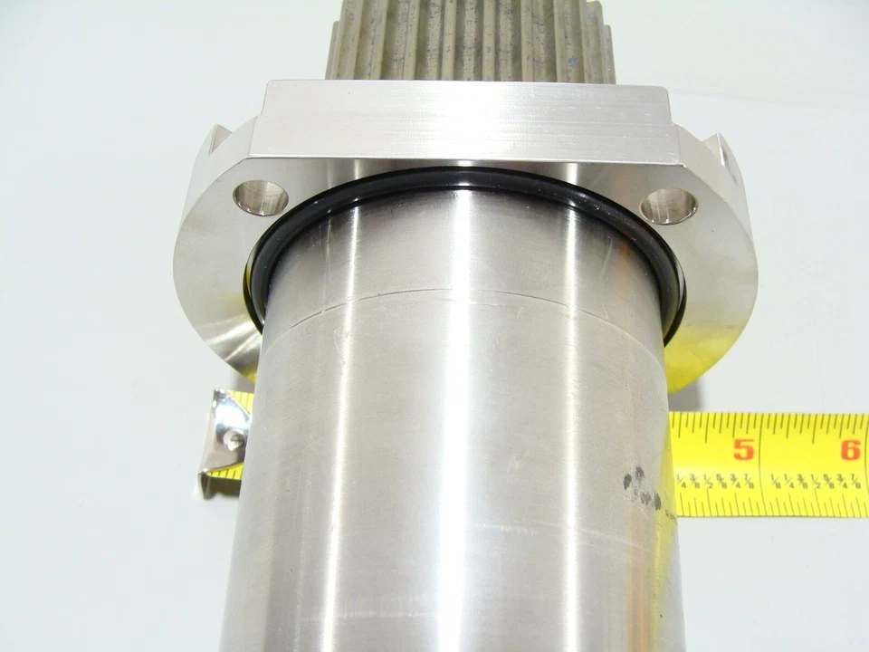 FerroTec Ferrofluidic High Vacuum Rotary Seal Feedthrough 134827A - Image 2 of 4