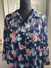 Vanity Fair Navy Floral Nylon Lightweight Button Front Robe Gown Size Large