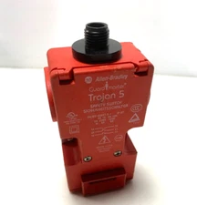 Clean! Allen-Bradley 440K-T11207 Guardmaster Safety Switch MSS-5 M20