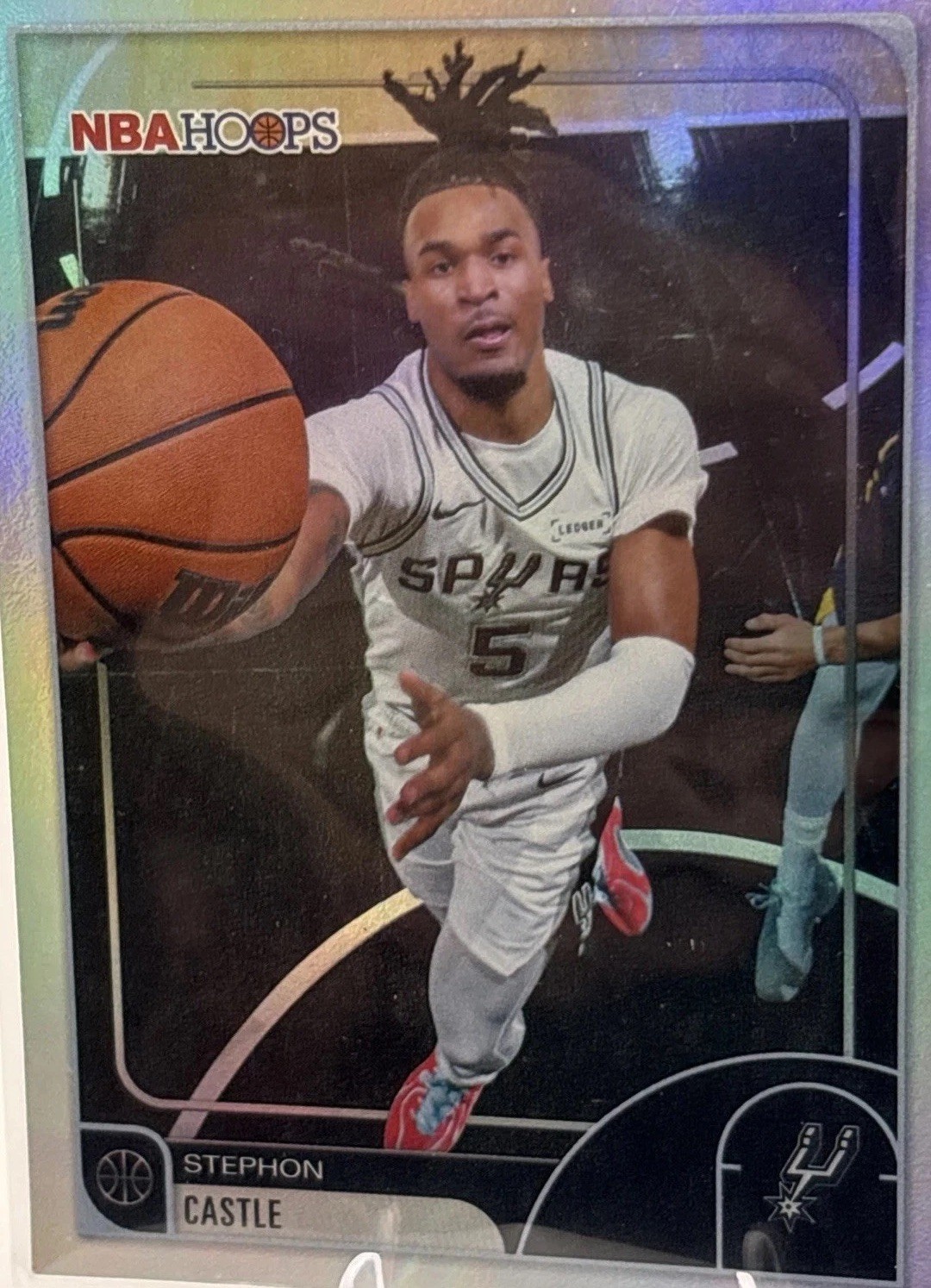 Stephon Castle 2025-26 Topps Nba Hoops Rainbow Foil Spurs #47