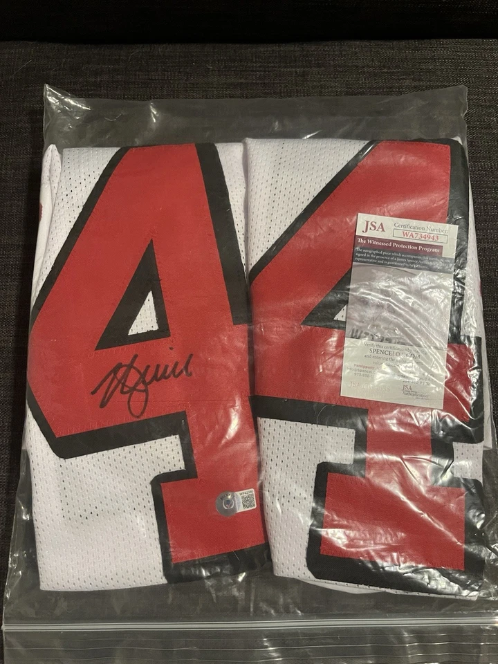 Camiseta branca autografada Kyle Juszczyk 49ers BAS CERTIFICADO DE AUTENTICIDADE - Imagem 3 de 4