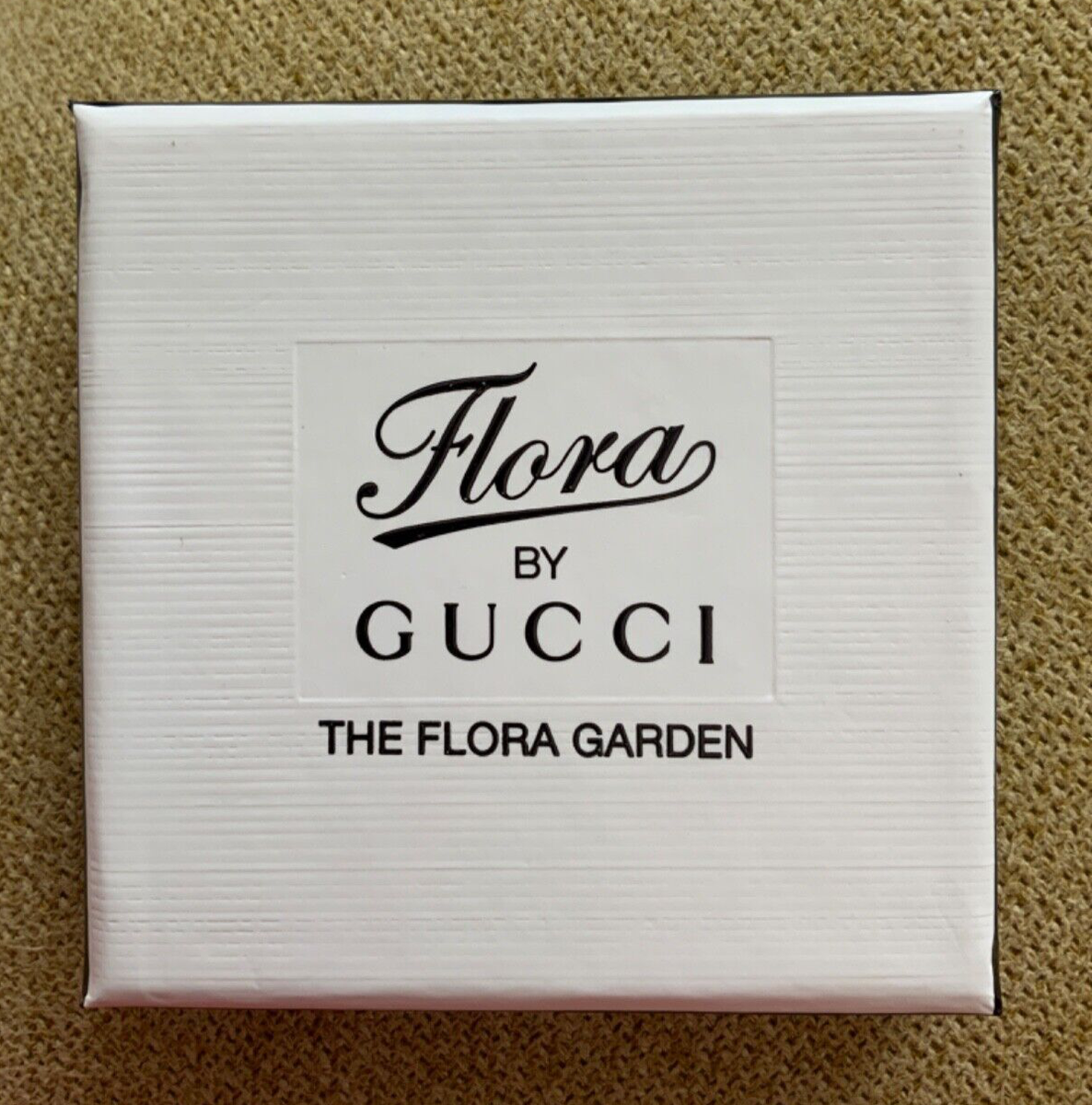 NIB Flora Gucci Garden Collection Double Magnifying Mirror