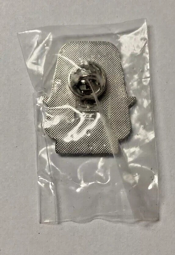 2014 Indianapolis 500 Legends Day Mario Andretti Collector Hat/ Lapel Pin - Image 2 of 2