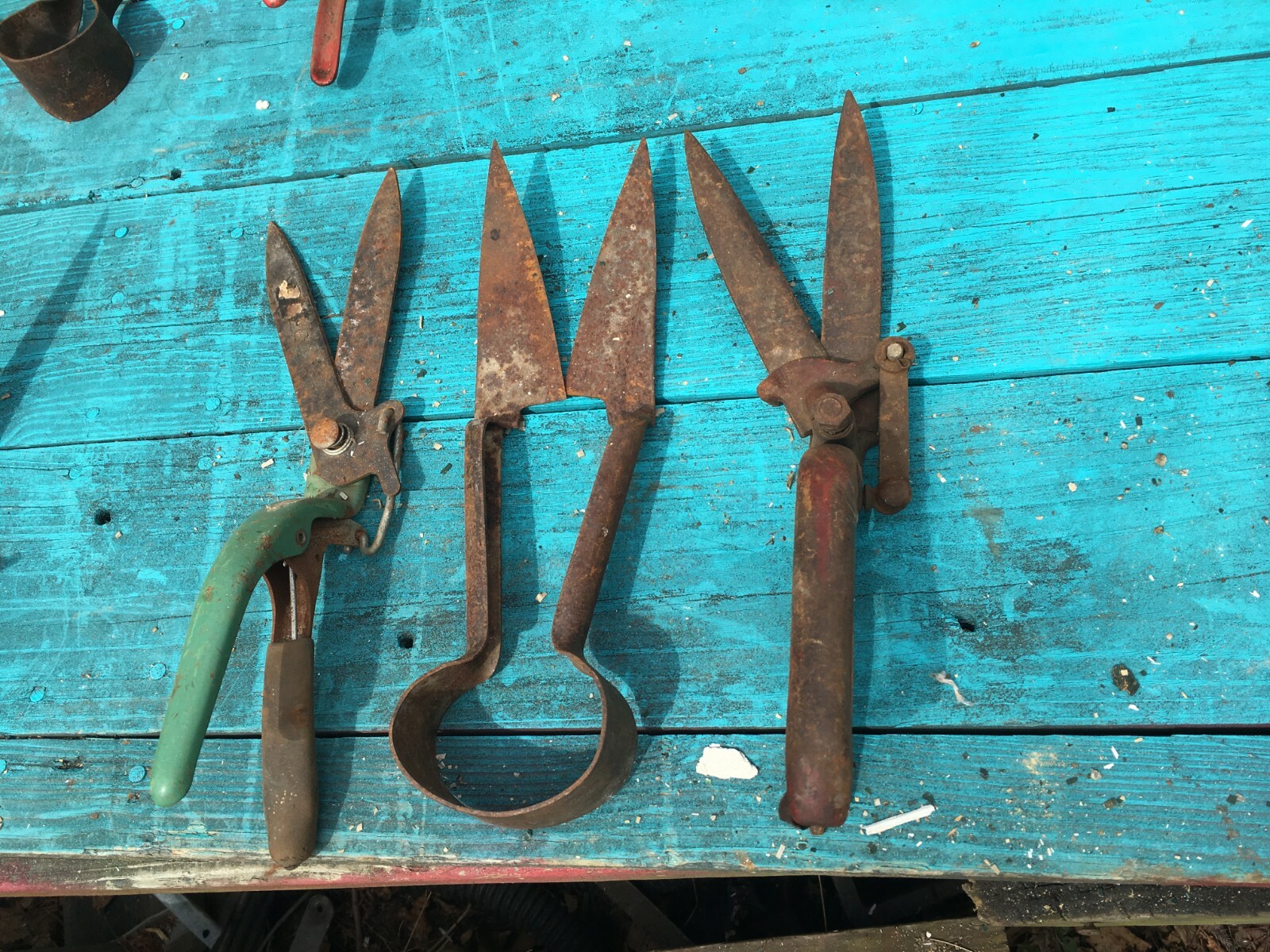 Chippy Vintage Set of 3 Garden Hand Tools, Old Garden Shed Tool Lot Art