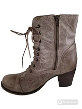 Vintage steve madden graanie distressed chunky khaki boots sz 9.5 M