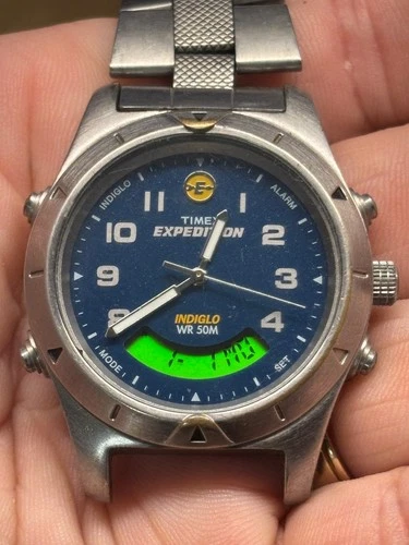 Vtg 37mm TIMEX EXPEDITION Indiglo WR 50m Sport DIGITAL ANALOG Watch Stainless