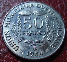1984 WEST AFRICAN STATES 500 FRANCS IN AU CONDITION