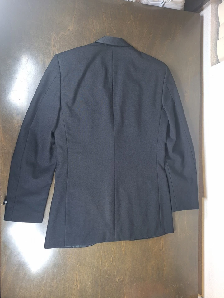 Chaqueta Esmoquin Pierre Cardin Talla 34S Rayas Negras Solapas Satinadas Muescas Foto 3 de 4