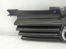 2001-2007 Volkswagen Jetta Front Grille Bumper Not Included Baft3