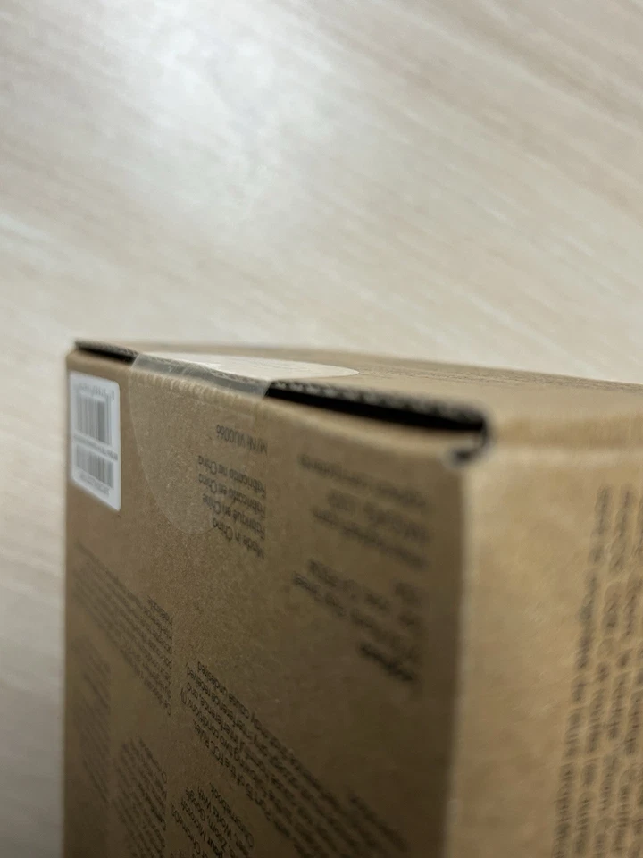 Logitech MX Brio Ultra HD 4K Collaboration & Streaming Webcam 1080p Graphite New - Image 4 of 4