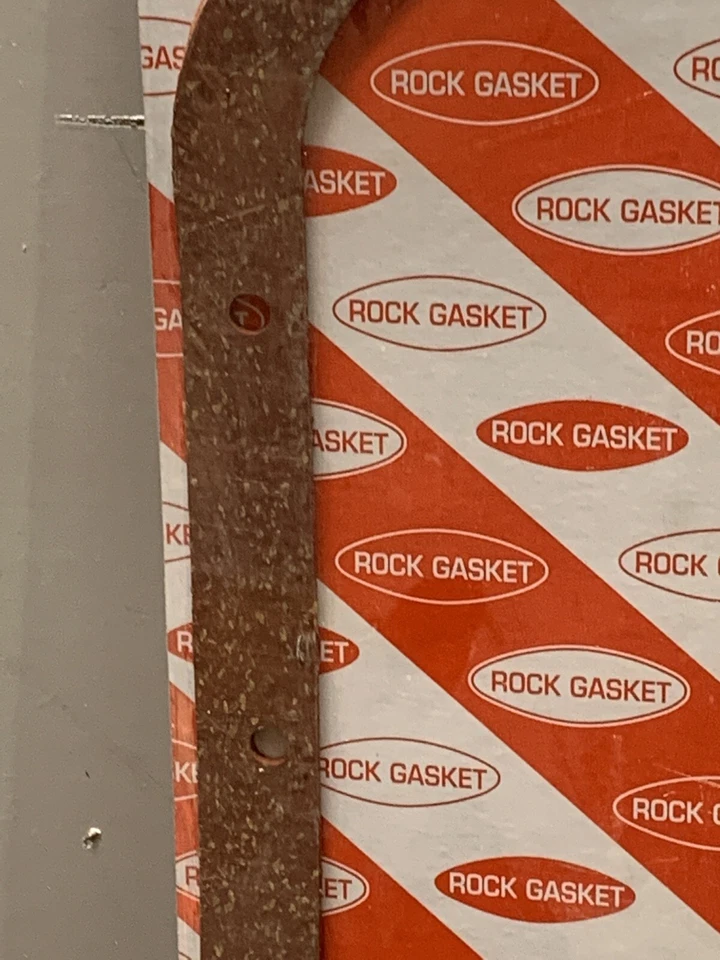 Nueva junta del cárter de aceite del motor DNJ PG100 se adapta a los vehículos enumerados en la tabla a continuación Foto 3 de 4