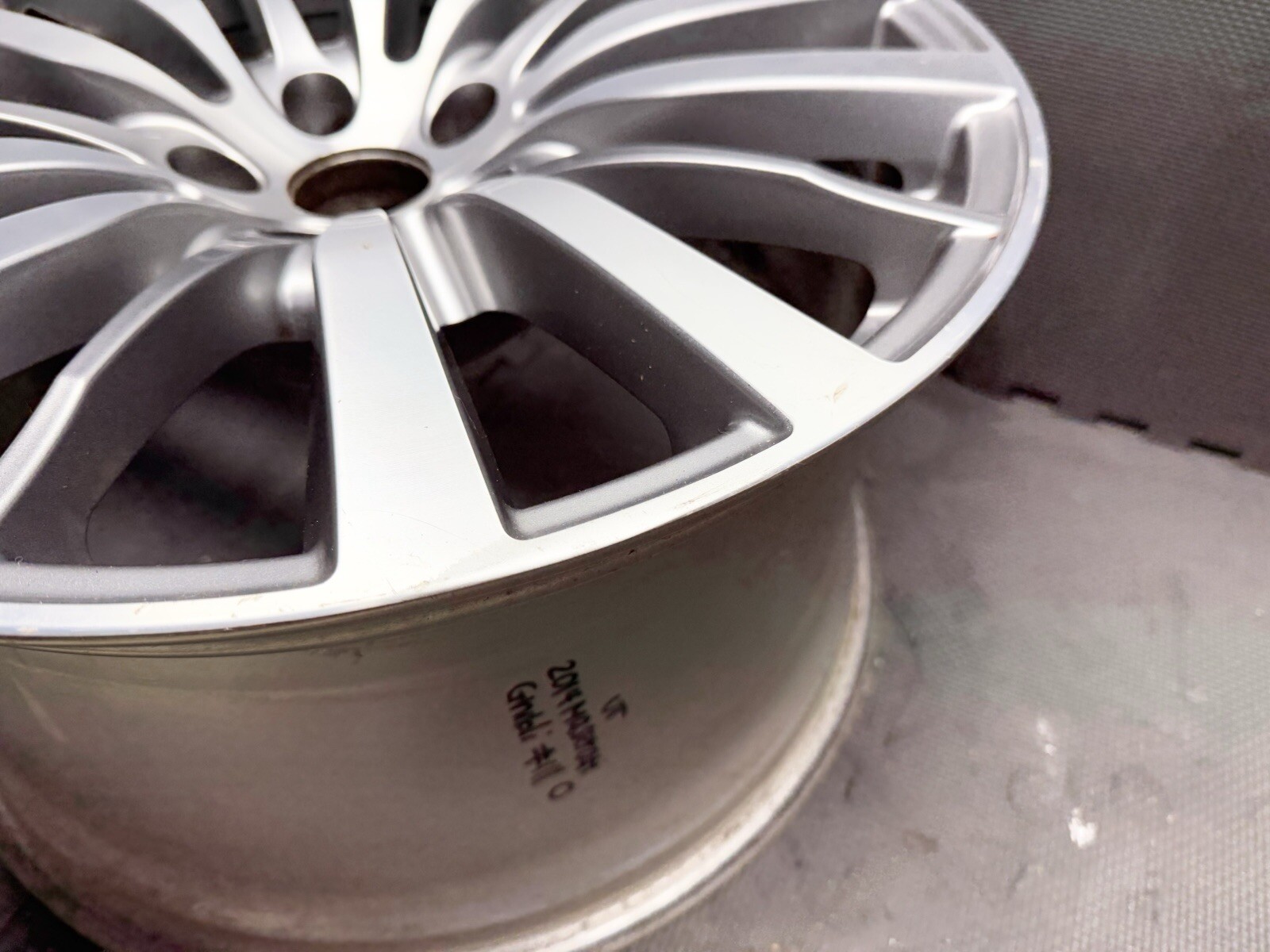 ⭐️2014-2020 MASERATI GHIBLI REAR WHEEL RIM 10Jx19 H2 ET40 OEM