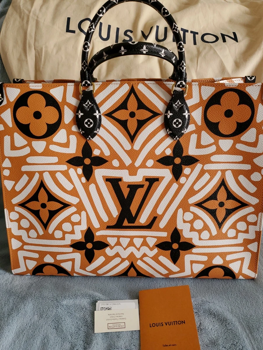 LOUIS VUITTON ONTHEGO GIANT CRAFTY MONOGRAM BLACK CARAMEL BAG