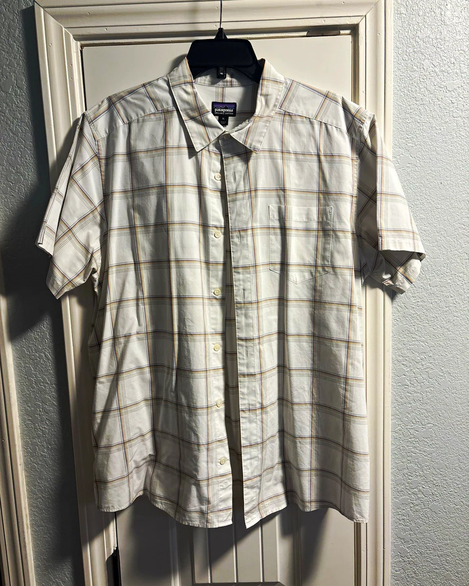 Patagonia Polyester Short Sleeve Casual Button-Down Shirts for Men