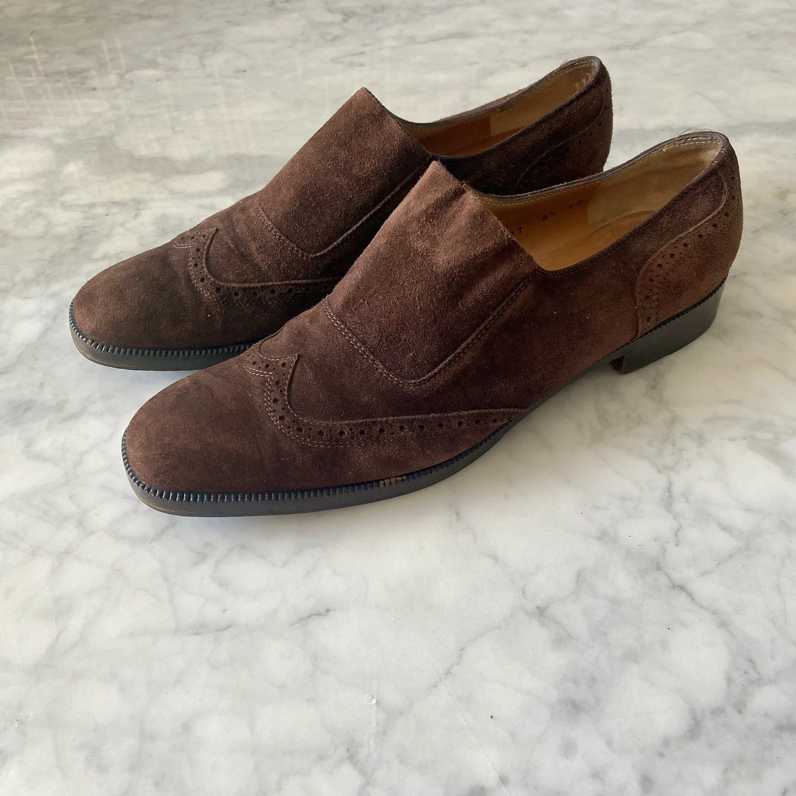 Salvatore Ferragamo Womens Brown Suede Loafers Size 8.5 Classic Quiet Luxury
