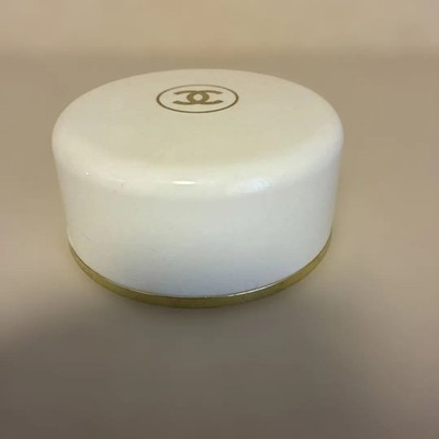 シャネル プードゥル アプレ バン バスパウダーCHANEL N°5 シャネル
