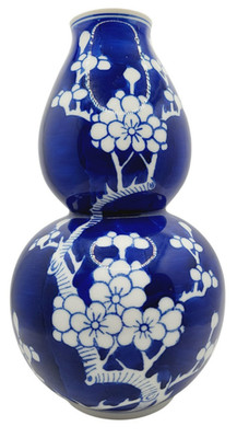 Mid Century Chinese Export Jingdezhen Hawthorn Blue White Double Gourd Vase 9''
