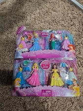 Disney Princesses Flowing Fashions 4 Dolls Belle Ariel Cinderella Aurora