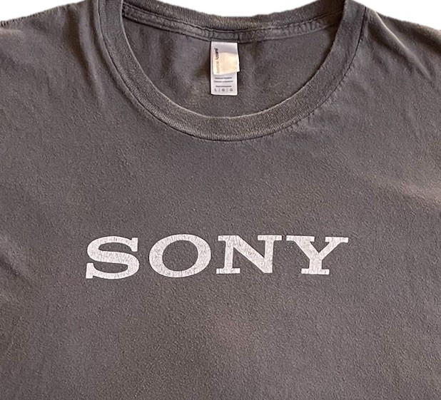 Sony T-shirt Men’s Size Large 100% Cotton Gray Good Condition Shows Some Wear