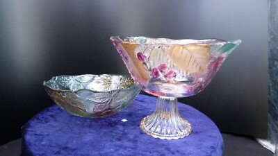 Soga Japan Glasschalen x 2 mehrfarbig geprägte Trauben, Erdbeere & Blätter