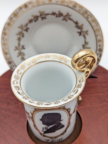 Vtg F. Liszt Silhouette Porcelain Demitasse Espresso Tea Cup & Saucer with Gold - Picture 5 of 14