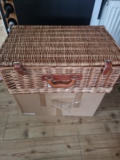 Luxury Fitted Wicker Picnic Basket Hamper Set, 4-PERSON (23") - Regency Hampers