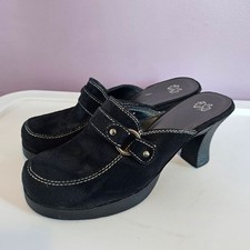 Fashion Bug Vintage Y2K 2000s Black Faux Suede Slip-On Heeled Clogs Size 10