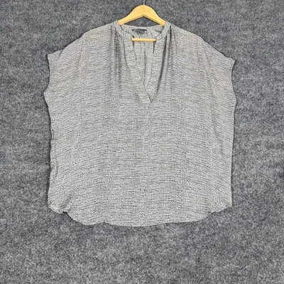 Vince Blouse V-Neck Knit Print Womens Medium Grey 100% Silk Luxury EUC