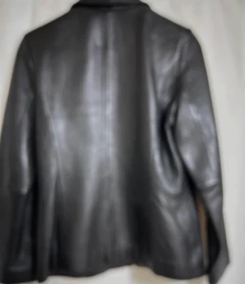 Chaqueta Liz Claiborne Cuero Genuino Cremallera Completa Con Cuello Negra, Talla Pequeña S Foto 2 de 3