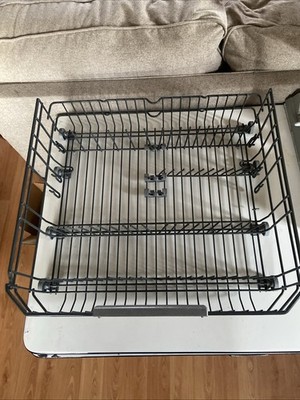 ASKO Dishwasher Lower Rack Has One Spec Of Rust See Pics 8801237-36