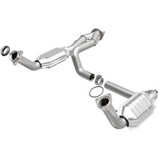 Catalytic Converter For 2004-2006 Chevrolet Tahoe 4.8L V8 GAS OHV