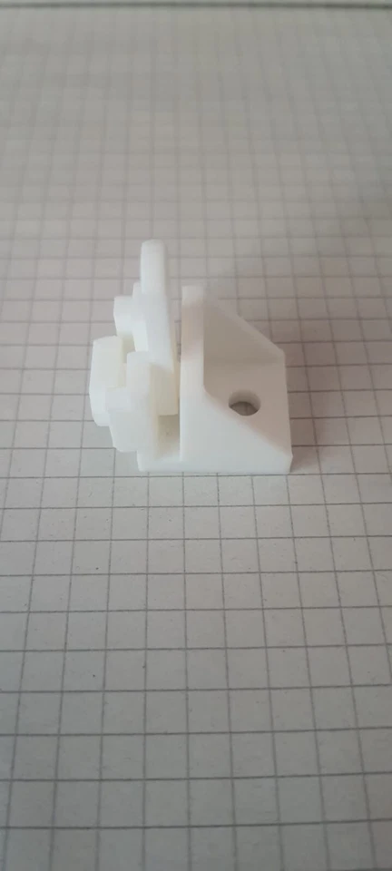 Supporti a soffitto per binari e tende a pacchetto L22mm x l20mm x H18.5mm - 2pz - Immagine 4 di 4