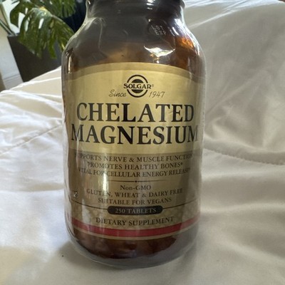 Solgar Chelated Magnesium, Non-GMO, Vegan, Gluten Free, Dairy Free, 250 Tablets