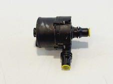 Pompe à eau BMW 540