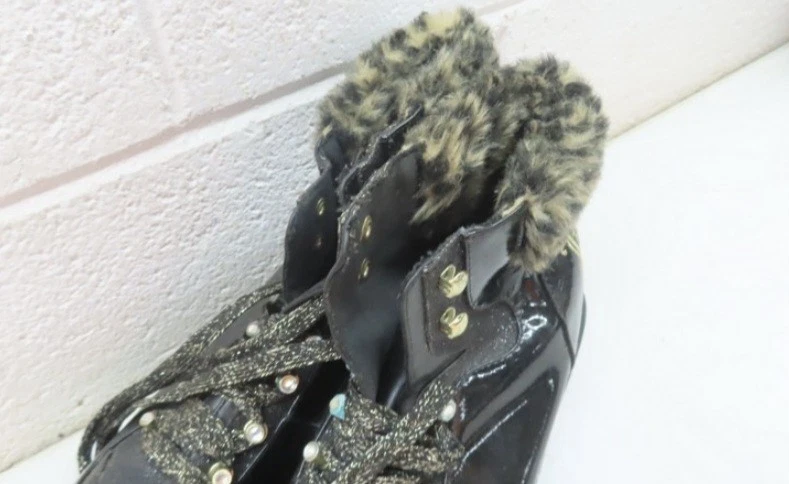 Botas de caminhada Juicy Couture indulgência pele sintética leopardo preto tamanho 10, femininas - Imagem 3 de 4