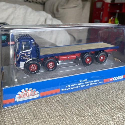 Corgi 1/50 Scale CC11509 - AEC MkV 8W Platform Lorry William Nuttall & Sons Ltd