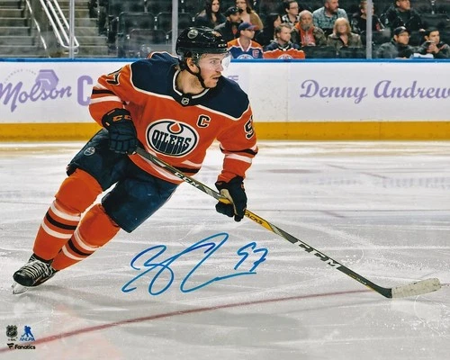 CONNOR MCDAVID EDMONTON OILERS SIGNED AUTOGRAPH 8X10 PHOTO