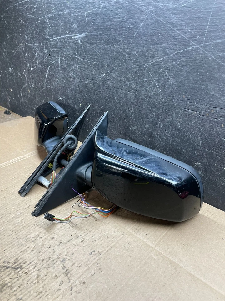 2006 - 2010 BMW 528i 530i 535i Left+Right Set Door View Mirror R4291 DG - Image 3 of 4