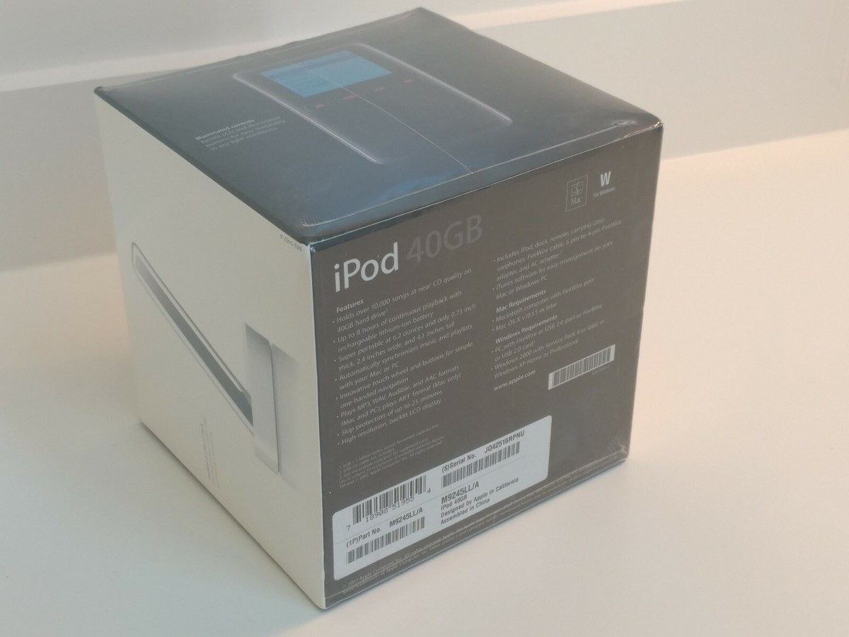 Apple iPod Classic 第3世代 40GB Apple iPod Classic 3rd Generation White 40GB A1040 FULLY