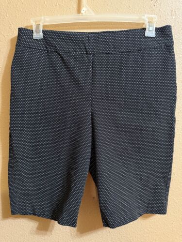 CHICO'S SO SLIMMING BERMUDA SHORTS CHICO'S SZ 2.5 (14) BLACK/WHITE DOTS PULL ON