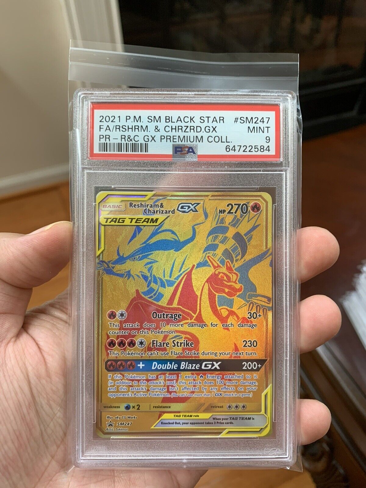 Reshiram & Charizard GX SM 247 