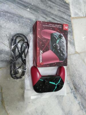 Nintendo Switch Pro Controller - Xenoblade Chronicles 2 Nintendo Switch Pro Controller - Xenoblade Chronicles 2