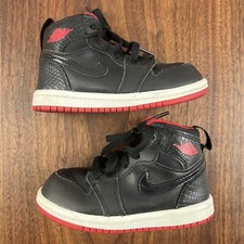 Nike Air Jordan 1 Mid Banned Toddler Kids Sneakers Sz 7C T5 Shoes High Top NBA