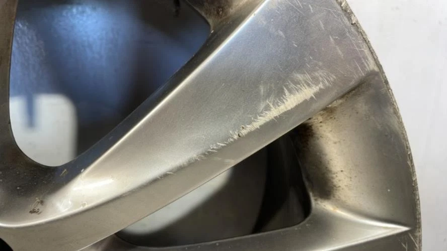 Jante HYUNDAI I 40 PHASE 1 529103Z350 - Photo 4/4