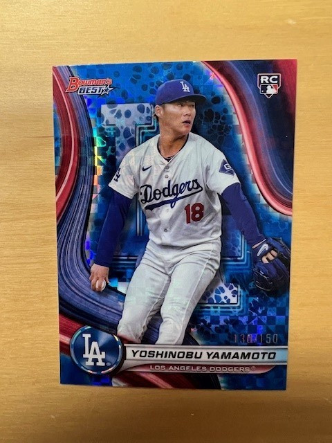 2024 Bowman's Best - Yoshinobu Yamamoto #34 Blue Refractor 130/150 (RC)