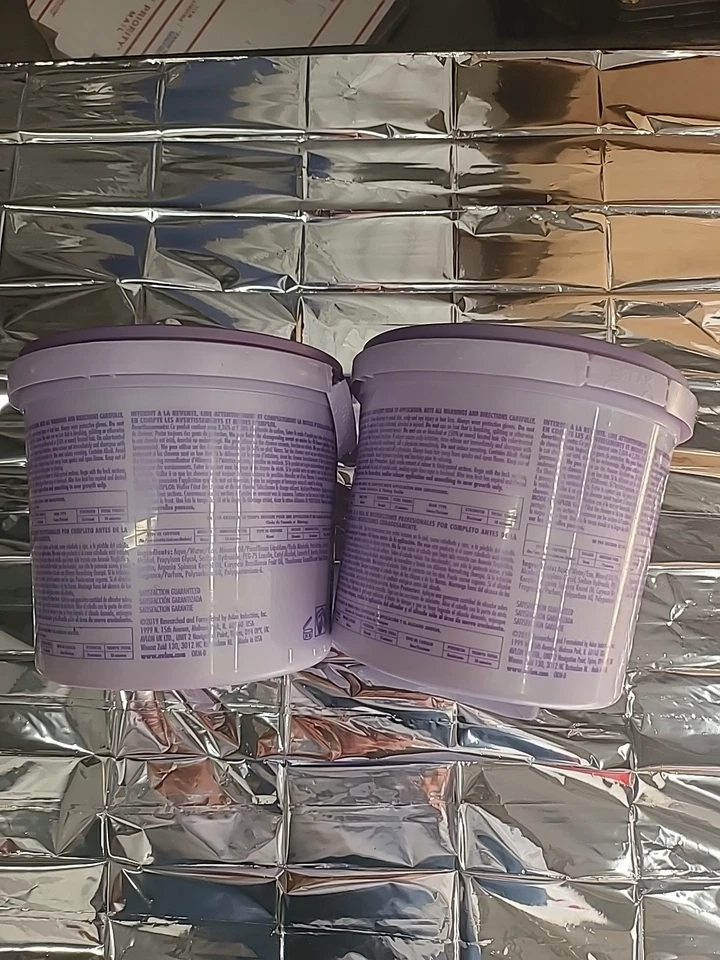 Avlon Affirm Relajante Tarro 4lb Normal y Resistente Foto 2 de 2