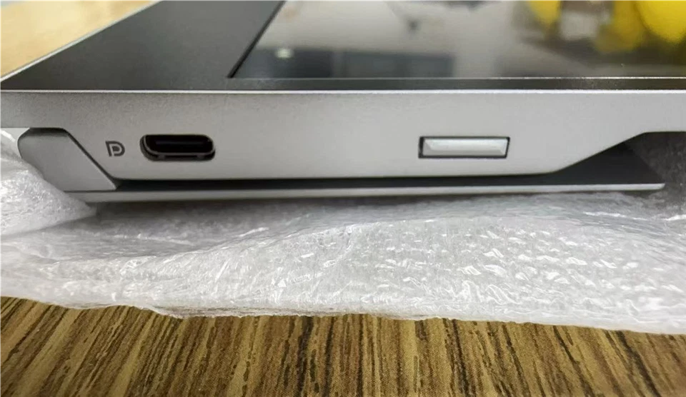 HP E14 G4 Portable Monitor with 1080p, FHD and 2 USB-C Video Inputs - Image 3 of 3