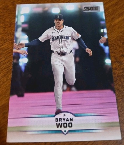 2025 Topps Stadium Club #197 Bryan Woo | Baseball Card